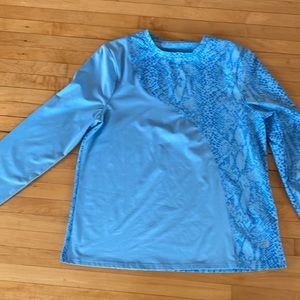Cloud Blue snakeskin top L